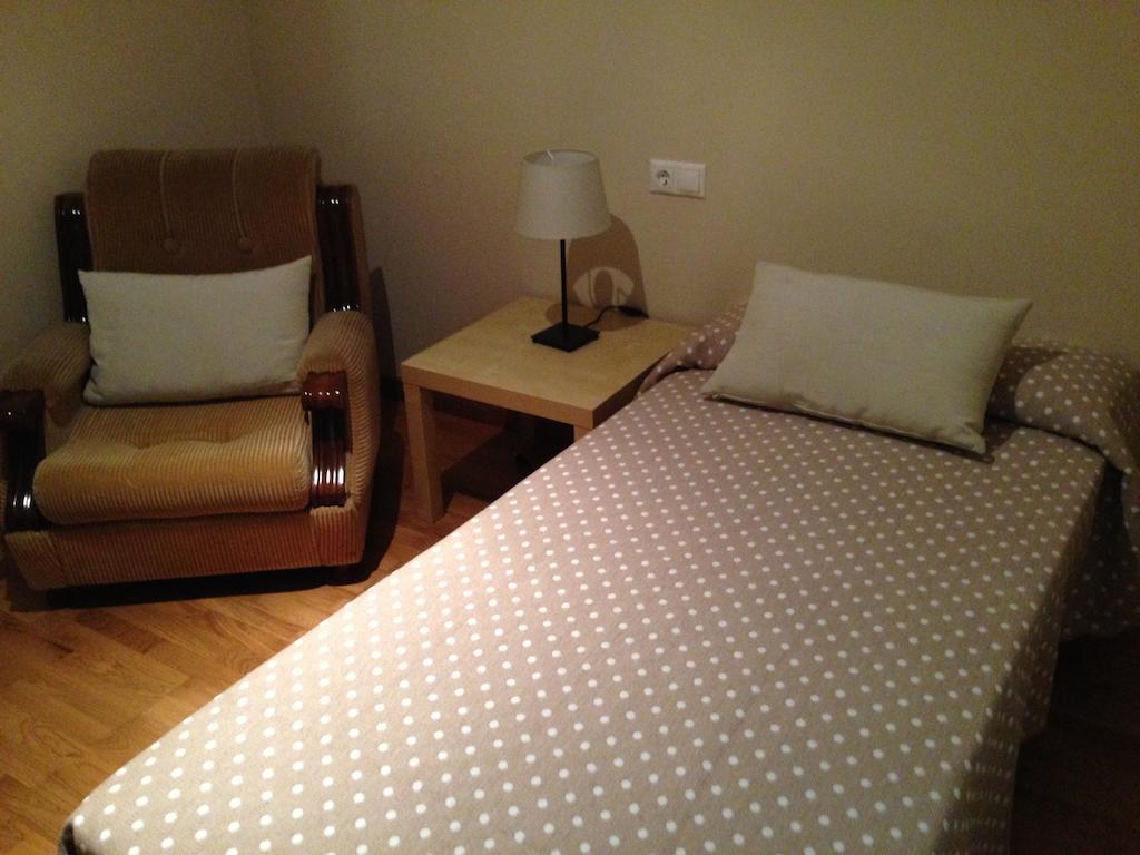 Pension Blasones Sarria Chambre photo